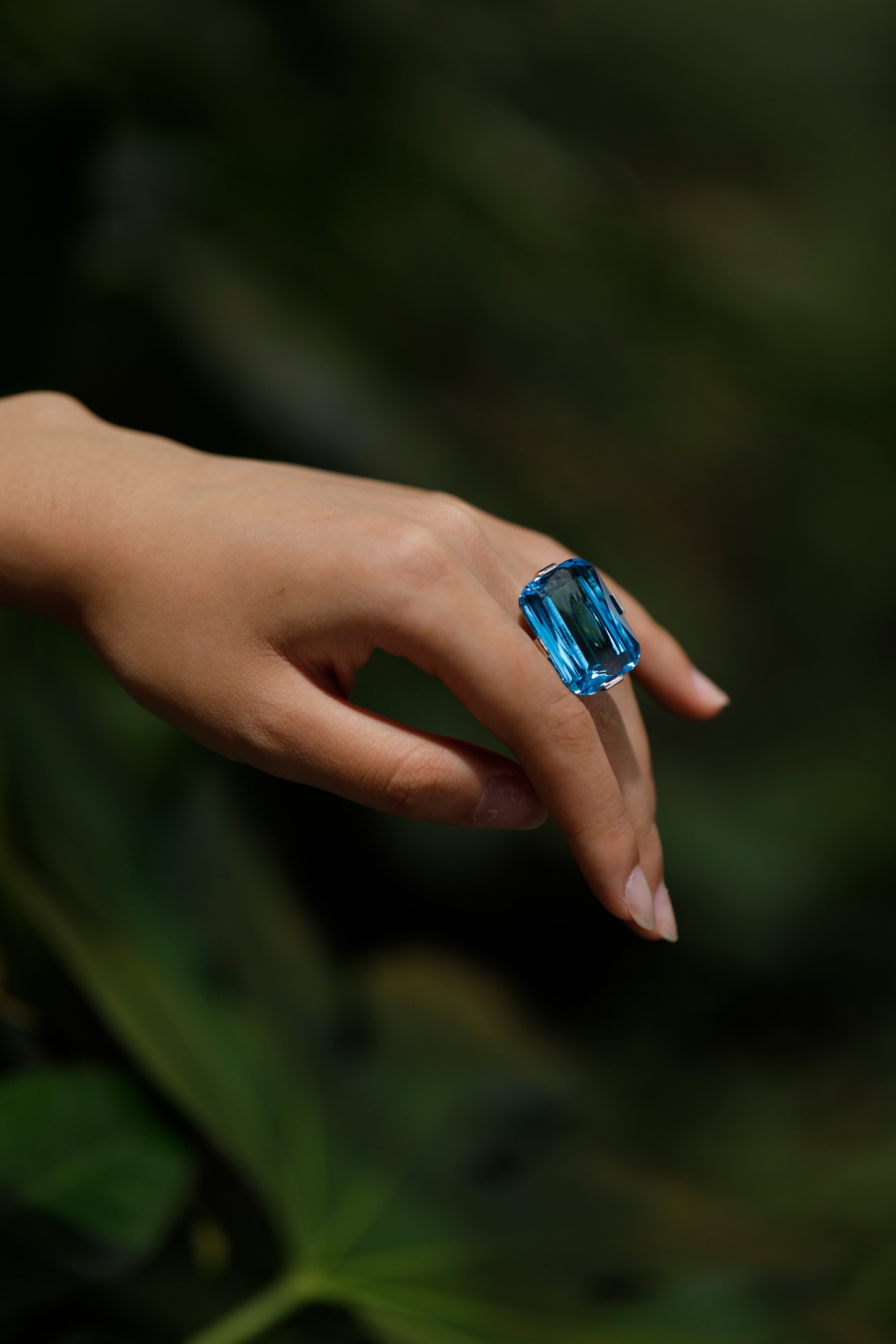 Dreamscape I 托帕石和橄榄石个性戒指