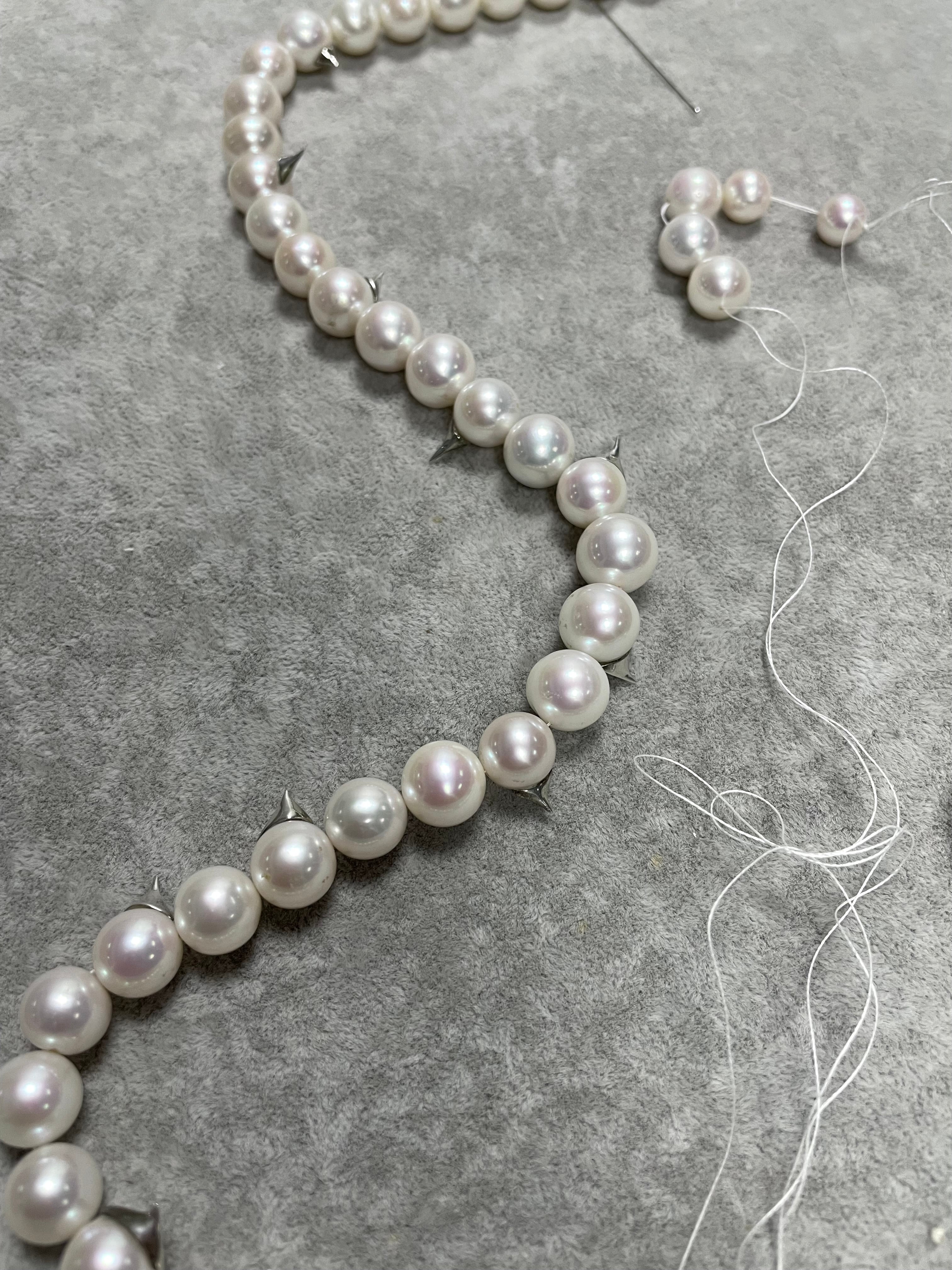 Embrace Me! Pearl Necklace